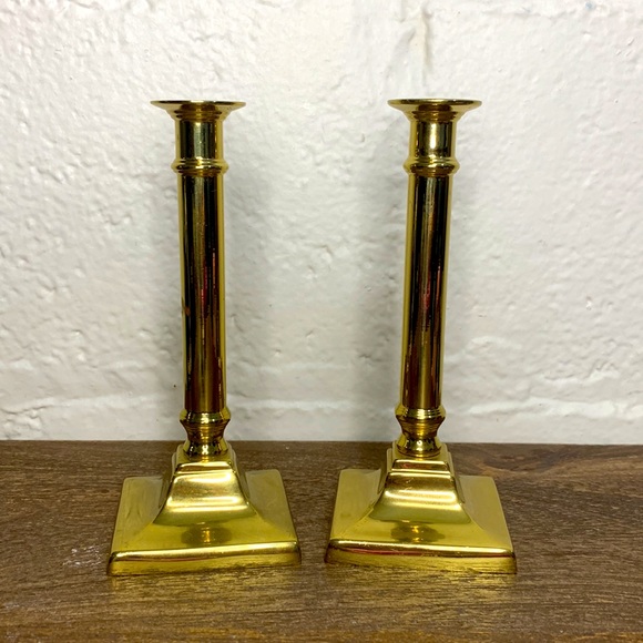 VTG Virginia Metalcrafters Heavy Brass Candlesticks Square Base